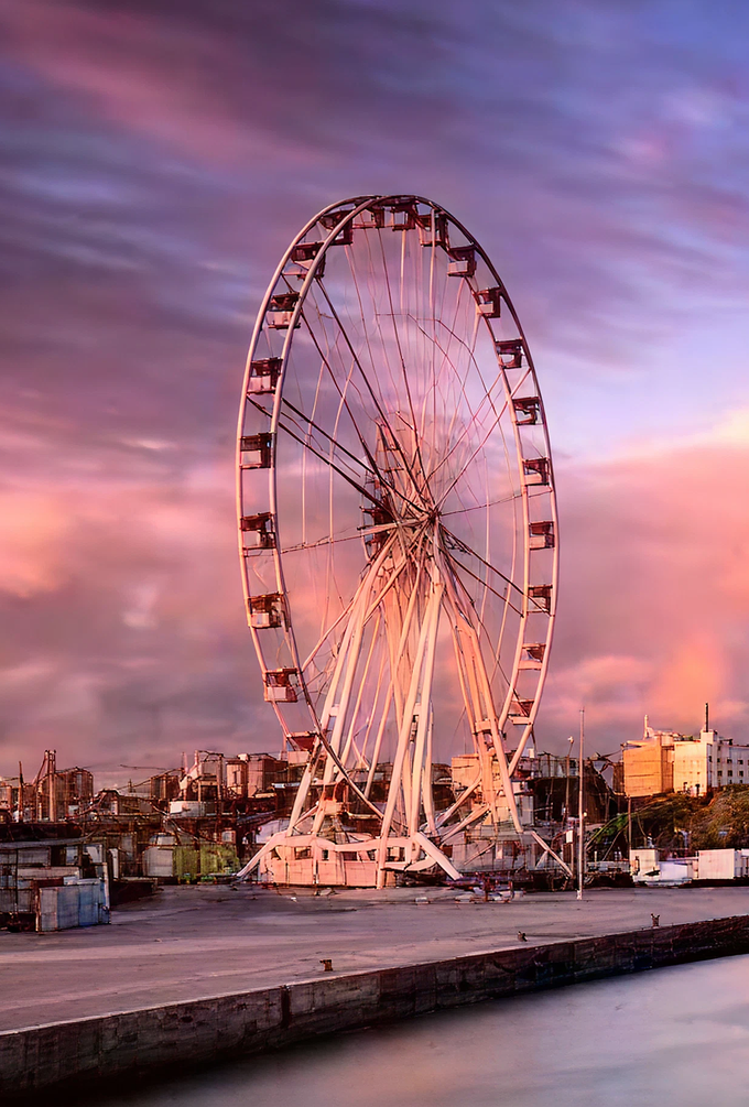 Rimini Ferris wheel at sunset